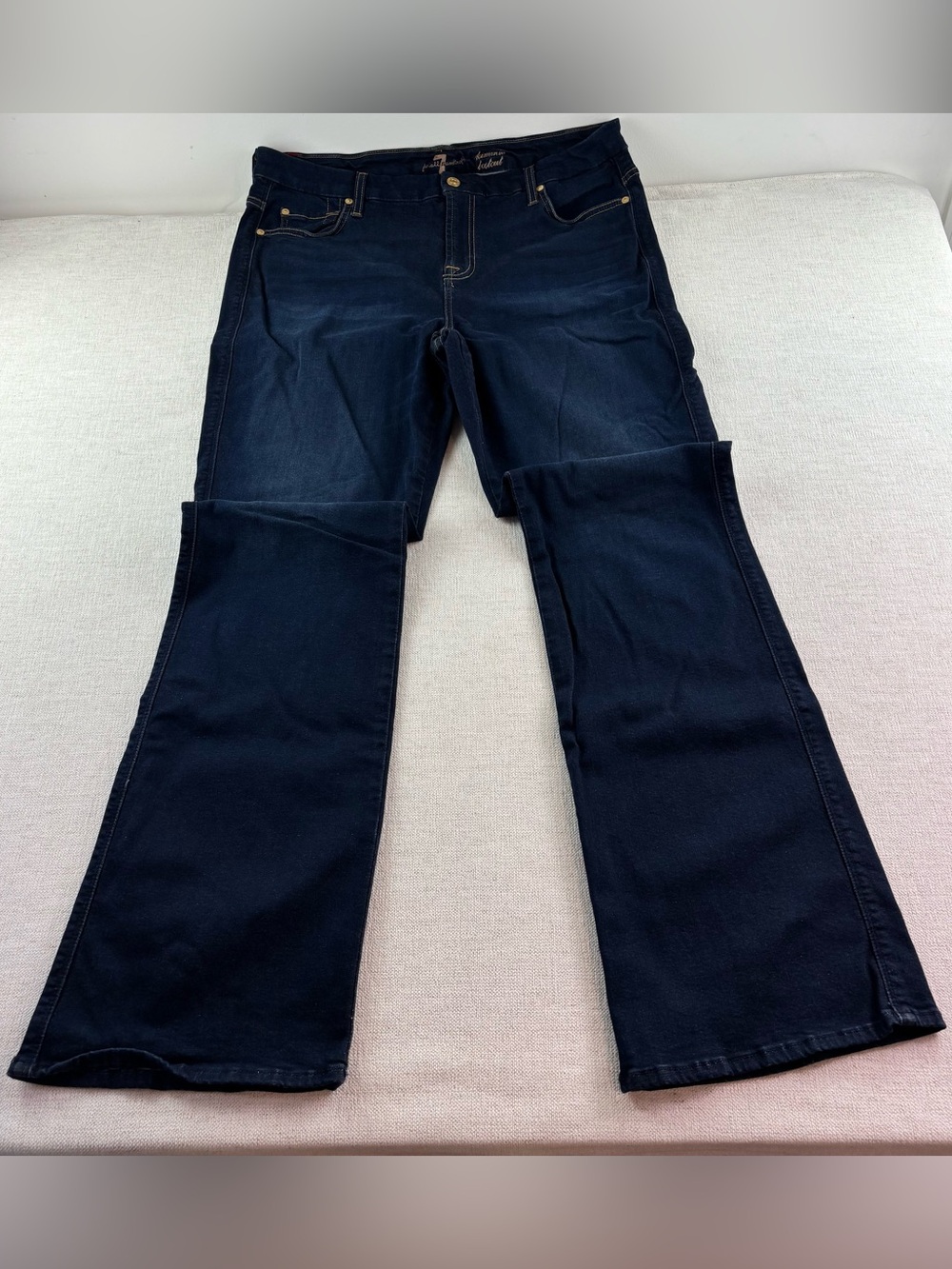 7 For All Mankind women 34 Kimmie bootcut Jeans mid rise dark indigo